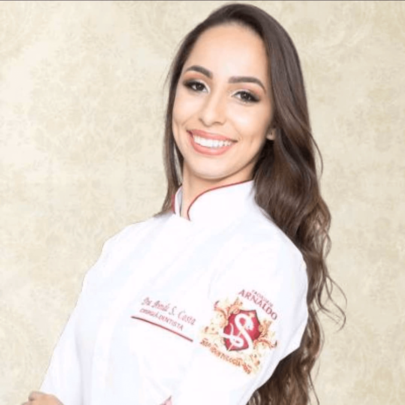 Rosto sorridente de paciente satisfeito